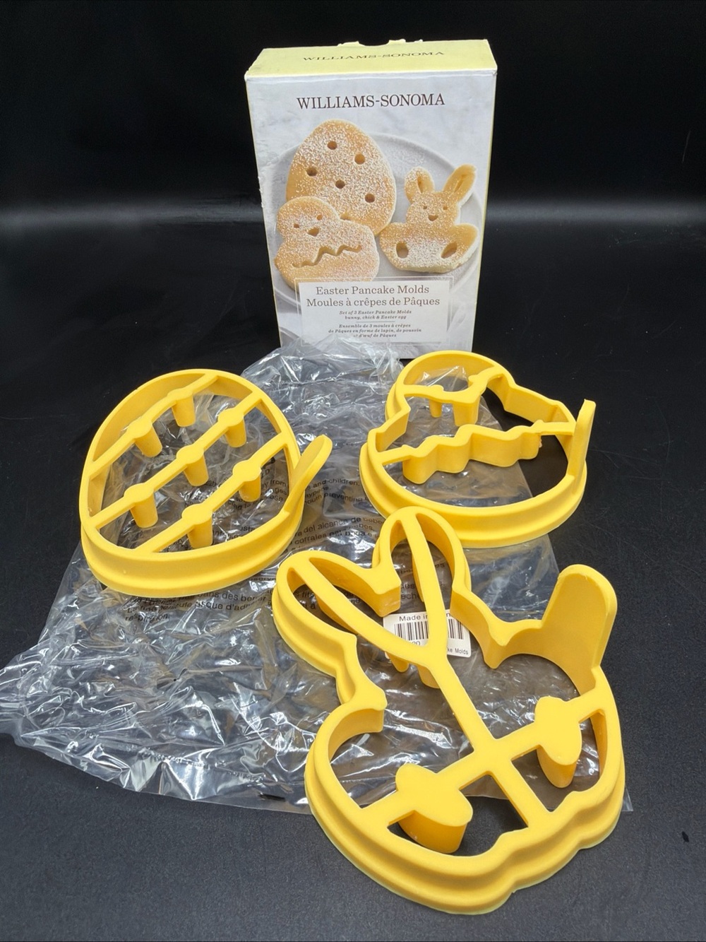 NIB Williams-Sonoma Easter Egg /Chicken/Rabbit Easter Pancake Molds Brunch Set